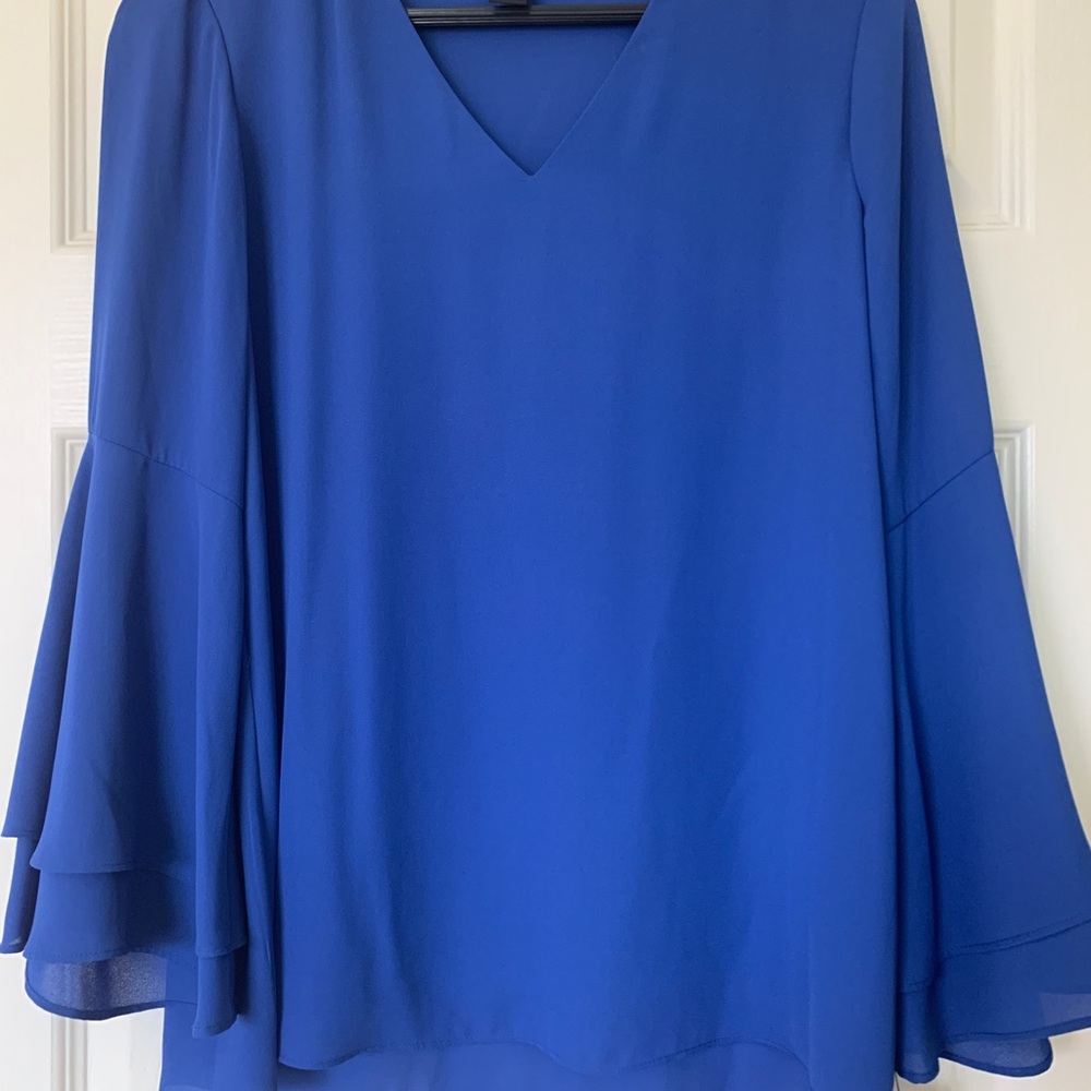 Elegant Blue V-Neck Women's Top